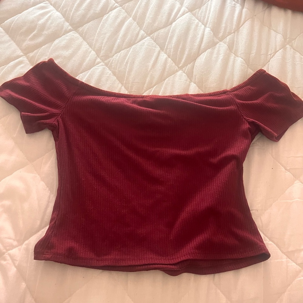 red crop top